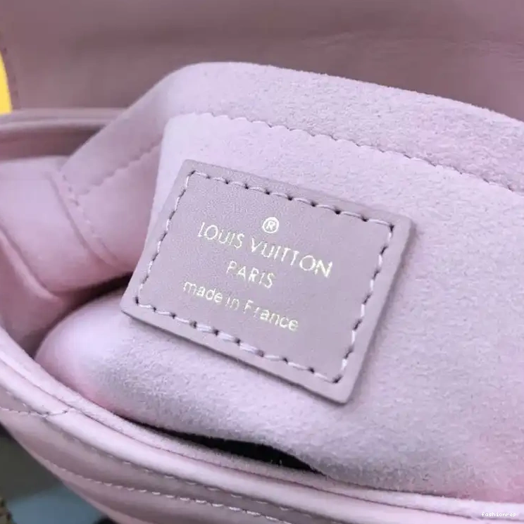Fashionrepsfam ru Bags 205FY0108 LV 0610